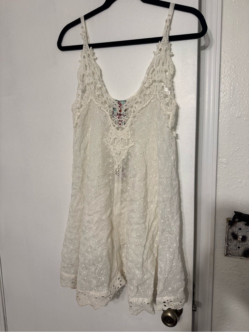 Johnny Was White Eyelet Lace Flowing Cami with Embroidered Strap